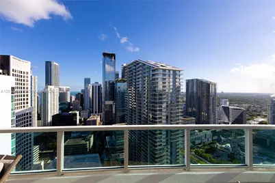41 SE 5th St #2410, Miami, FL 33131 - Photo 1