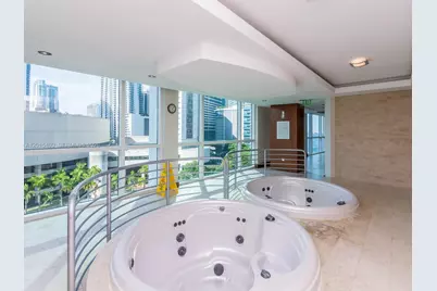 41 SE 5th St #2410, Miami, FL 33131 - Photo 57