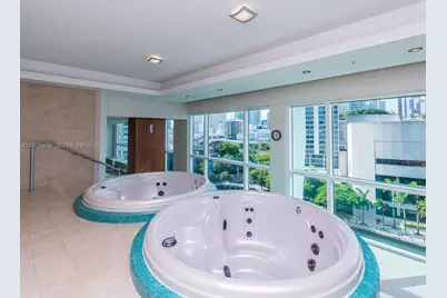 41 SE 5th St #2410, Miami, FL 33131 - Photo 59