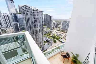 41 SE 5th St #2410, Miami, FL 33131 - Photo 39