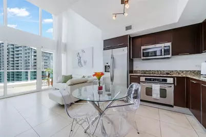41 SE 5th St #2410, Miami, FL 33131 - Photo 13