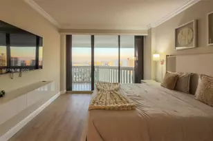 2000 Island Blvd, Aventura, FL 33160 - Photo 33