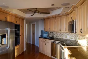 2000 Island Blvd, Aventura, FL 33160 - Photo 43