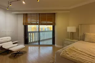 2000 Island Blvd, Aventura, FL 33160 - Photo 29