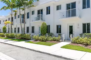 2610 NE 213th St, Miami, FL 33180 - Photo 37