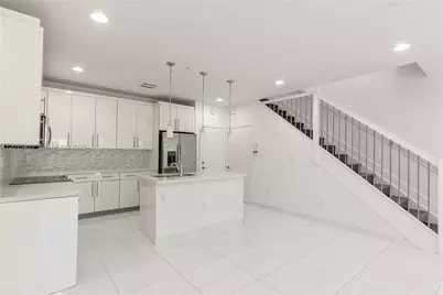 2610 NE 213th St #103, Miami, FL 33180 - Photo 7