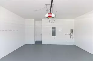 2610 NE 213th St, Miami, FL 33180 - Photo 31