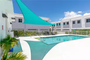 2610 NE 213th St, Miami, FL 33180 - Photo 35