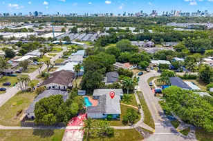 1401 NE 200th Terrace, Miami, FL 33179 - Photo 35