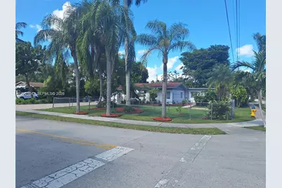 2199 NE 182nd St #0, North Miami Beach, FL 33162 - Photo 1