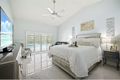 10420 NW 49th Pl, Coral Springs, FL 33076 - Photo 11