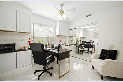 10420 NW 49th Pl, Coral Springs, FL 33076 - Photo 19