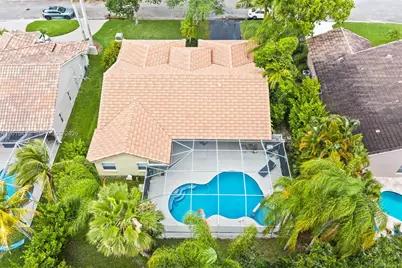 10420 NW 49th Pl, Coral Springs, FL 33076 - Photo 33