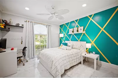 10420 NW 49th Pl, Coral Springs, FL 33076 - Photo 17