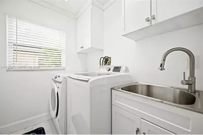 10420 NW 49th Pl, Coral Springs, FL 33076 - Photo 21
