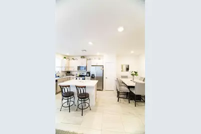 2348 SE 12th Ct, Homestead, FL 33035 - Photo 13