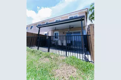 2348 SE 12th Ct, Homestead, FL 33035 - Photo 3