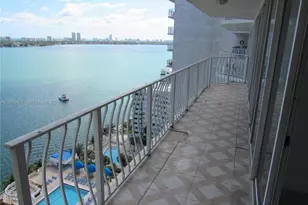 7601 E Treasure Dr, North Bay Village, FL 33141 - Photo 7