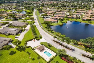 9892 Boca Gardens Pkwy, Boca Raton, FL 33496 - Photo 27