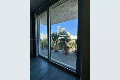 6801 Indian Creek Dr #402, Miami Beach, FL 33141 - Photo 5