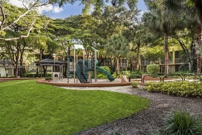 5555 N Military Trl #Marbella, Boca Raton, FL 33496 - Photo 11