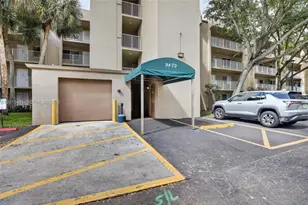 9470 Tangerine Pl, Davie, FL 33324 - Photo 7