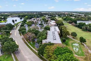 9470 Tangerine Pl, Davie, FL 33324 - Photo 23