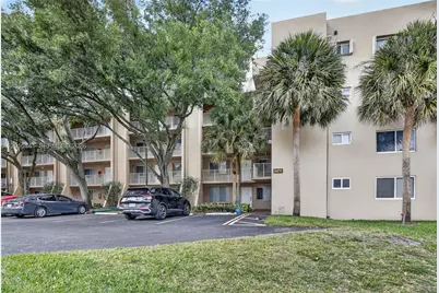 9470 Tangerine Pl #105, Davie, FL 33324 - Photo 15