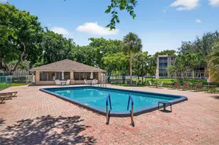 9470 Tangerine Pl, Davie, FL 33324 - Photo 39
