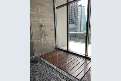 45 SW 9th St #1007, Miami, FL 33130 - Photo 49