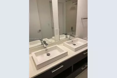 45 SW 9th St #1007, Miami, FL 33130 - Photo 21