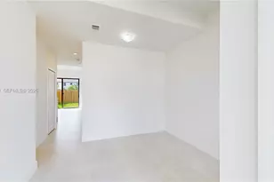 18992 SW 344th Ter, Homestead, FL 33034 - Photo 3