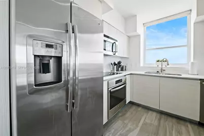 4250 Biscayne Blvd #1009, Miami, FL 33137 - Photo 5
