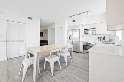 4250 Biscayne Blvd #1009, Miami, FL 33137 - Photo 9