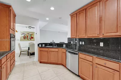 16135 Emerald Estates Dr #166, Weston, FL 33331 - Photo 13