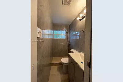 732 Moffett #4A, Hallandale Beach, FL 33009 - Photo 15