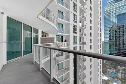 300 S Biscayne Blvd #T-2407, Miami, FL 33131 - Photo 21