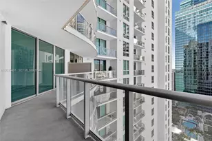 300 S Biscayne Blvd, Miami, FL 33131 - Photo 21