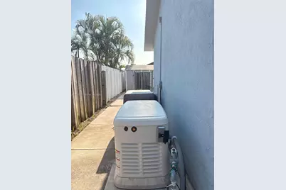 15046 SW 148th Pl, Miami, FL 33196 - Photo 35