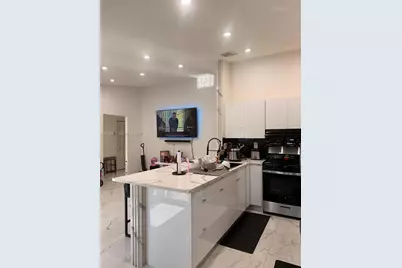15046 SW 148th Pl, Miami, FL 33196 - Photo 11