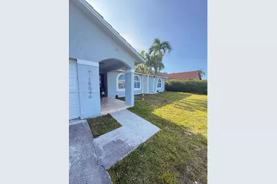 15046 SW 148th Pl, Miami, FL 33196 - Photo 3