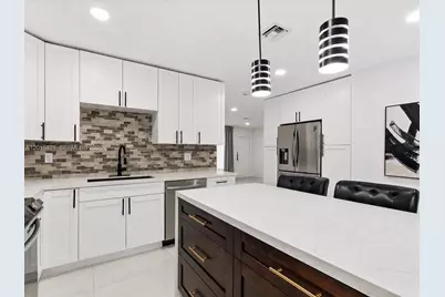 400 NW 30th Ct, Wilton Manors, FL 33311 - Photo 15