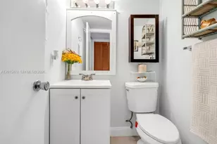 1425 Arthur St, Hollywood, FL 33020 - Photo 13