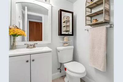 1425 Arthur St #103A, Hollywood, FL 33020 - Photo 9