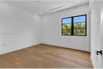 1220 S Alhambra Cir, Coral Gables, FL 33146 - Photo 23