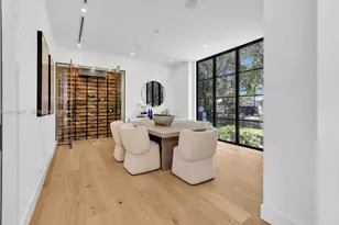 1220 S Alhambra Cir, Coral Gables, FL 33146 - Photo 5