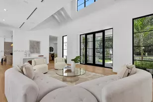 1220 S Alhambra Cir, Coral Gables, FL 33146 - Photo 5
