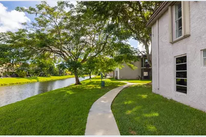 10385 N Kendall Dr #P1, Miami, FL 33176 - Photo 9
