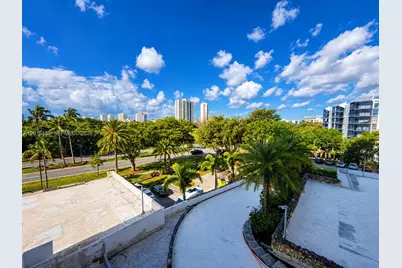 3375 N Country Club Dr #407, Aventura, FL 33180 - Photo 13