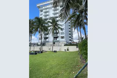 9195 Collins Ave #1012, Surfside, FL 33154 - Photo 19